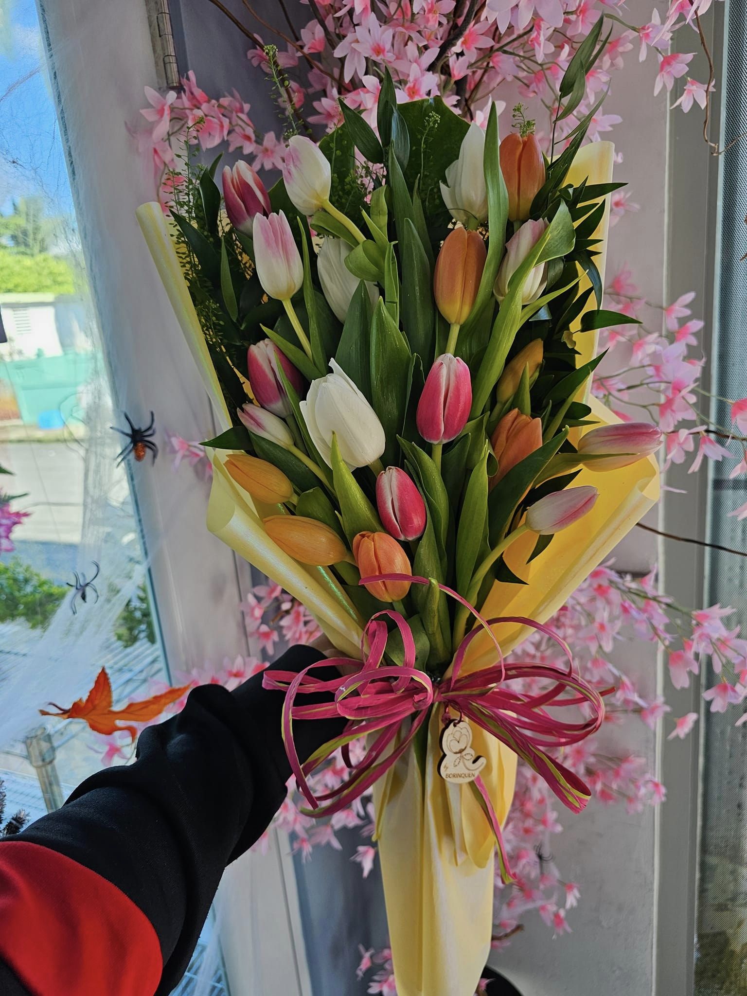 6017 Bouquet 20 Tulipanes!Opcion de colores segun disponibilidad.